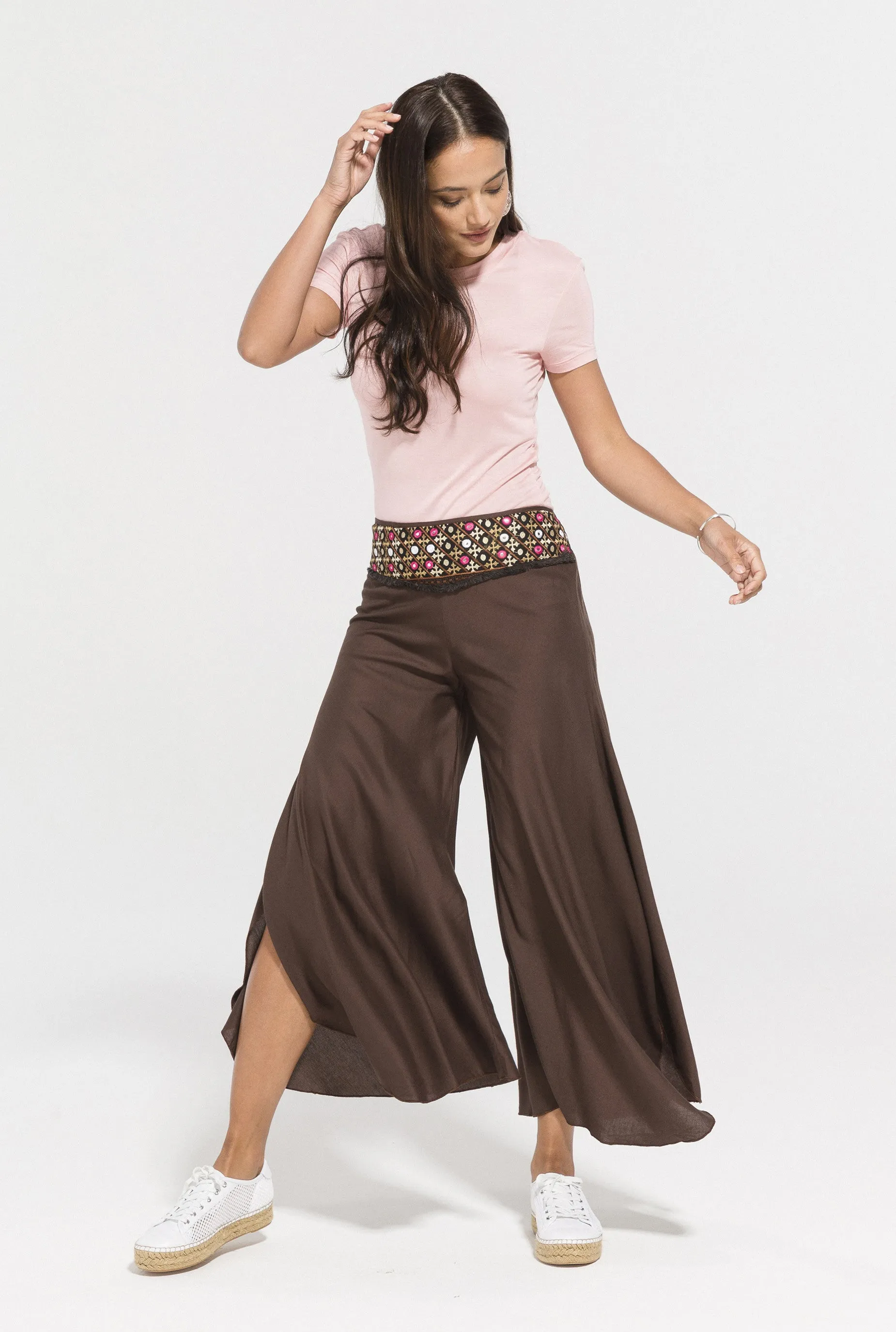 Jade Embroidered Pants