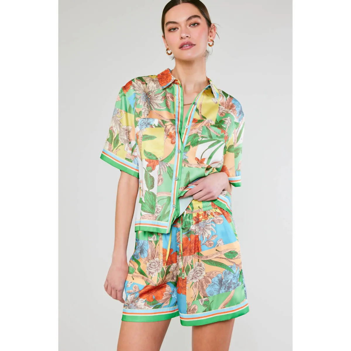 Tropical Color Block Print Pull Up Shorts